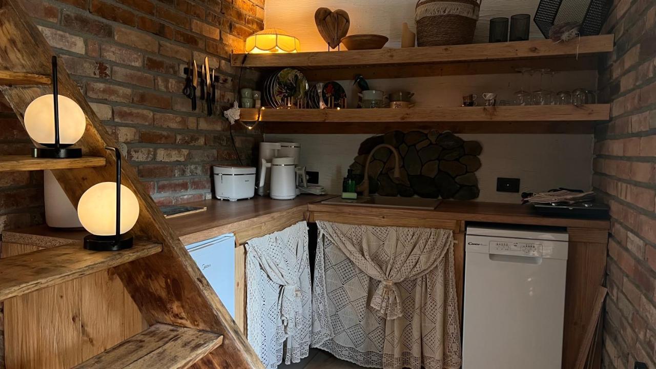 Apartamenty 3 Pory Roku Komarno Экстерьер фото